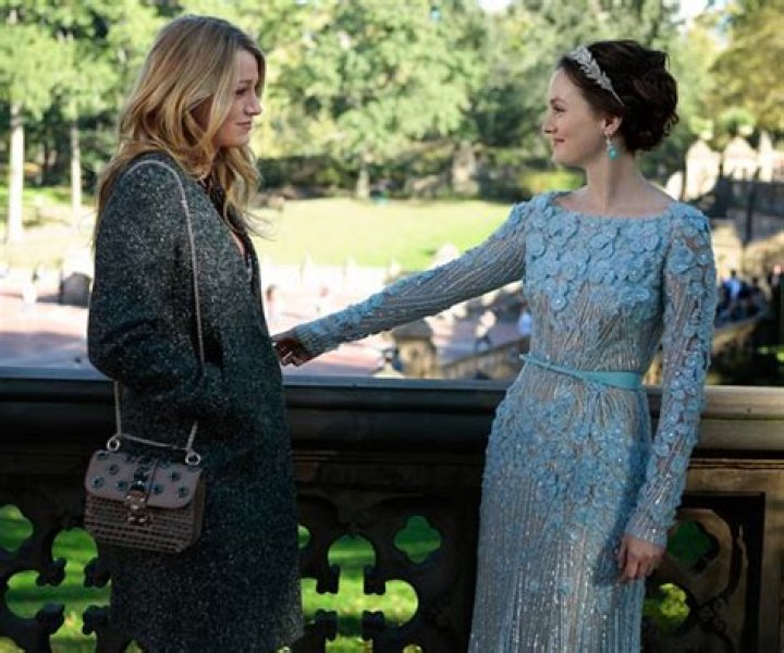 ‘Gossip Girl’ Series Finale Recap — Chuck & Blair’s Wedding & MORE – Hollywood Life