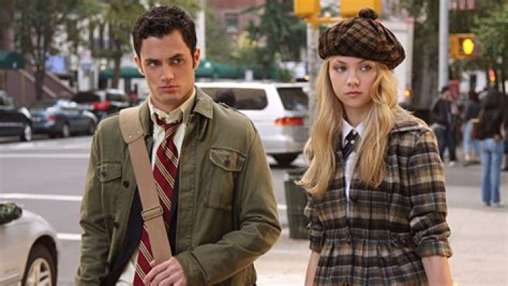 ‘Gossip Girl’ Sibs Penn Badgley & Taylor Momsen Reunite: Photos – Hollywood Life