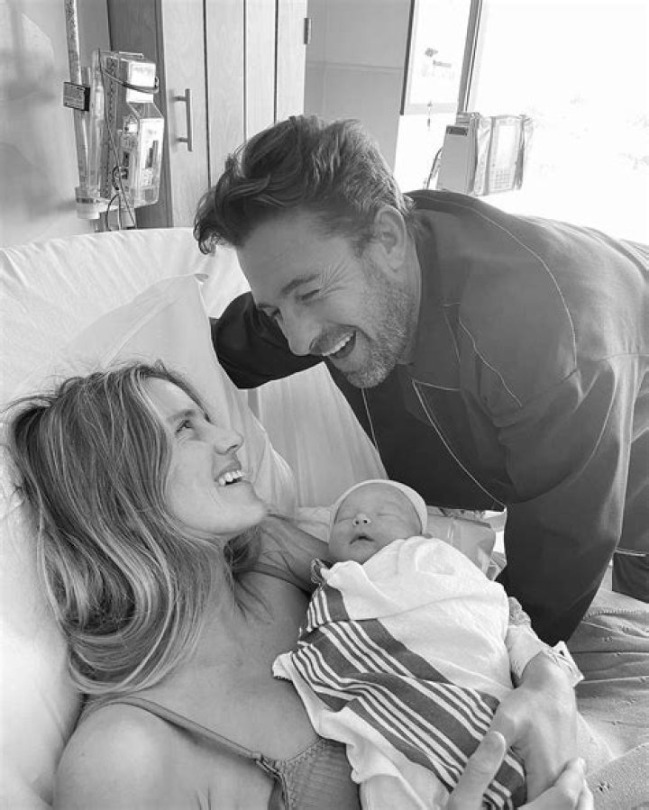 ‘Grey’s Anatomy’ Star Scott Speedman Welcomes Adorable Baby Girl — See First Photos