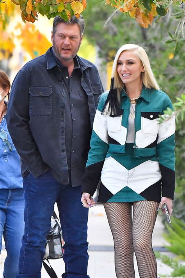 Gwen Stefani & Gavin Rossdale Seem To Avoid Each Other At Son’s Football Game — Photos