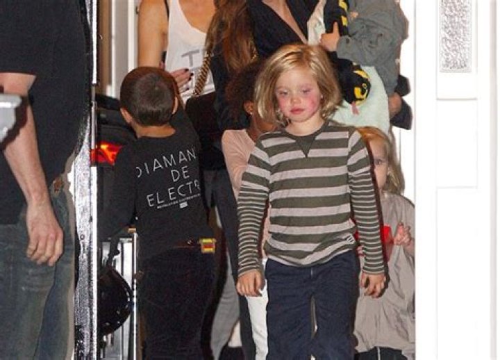 Gwen Stefani Helping Angelina Jolie Through Brad Pitt Divorce After Her Own Split: Report
