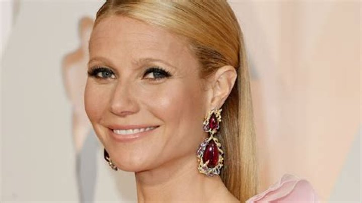 Gwyneth Paltrow Shares New Photo Of Look-Alike Daughter, Apple, To Celebrate Teen’s 15 Birthday