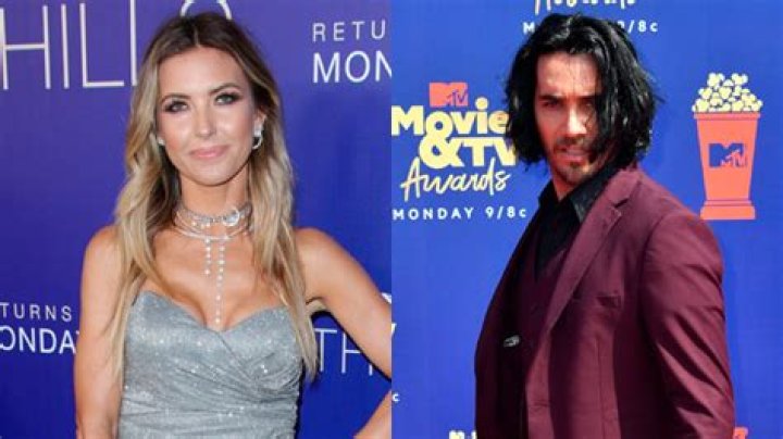 Had To ‘Let Go & Move On’ – Hollywood Life