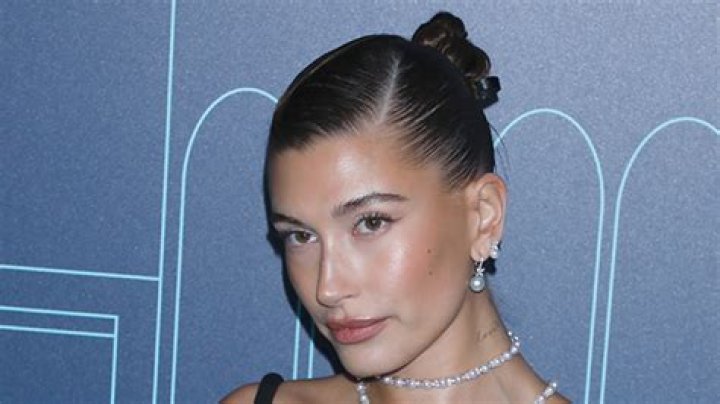 Hailey Bieber Believes This Oil Cleanser ‘Made The Biggest Difference’ For Her Skin
