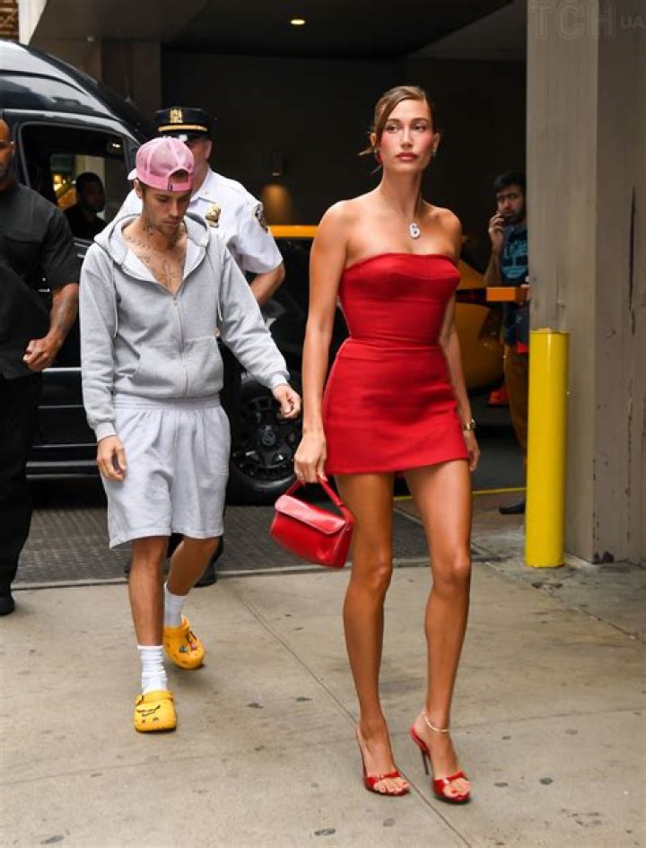 Hailey Bieber Slays In 3 Different Bikinis On The Beach To Promote New Rhode Launch