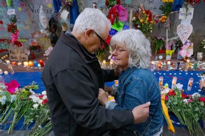 Hailey Owens’ Memorial: Over 10,000 Show For Tearful Vigil — Watch