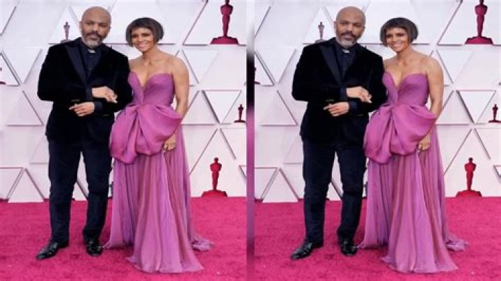 Halle Berry, 55, Covers Herself In Nothing But A Comforter On Vacation With Van Hunt