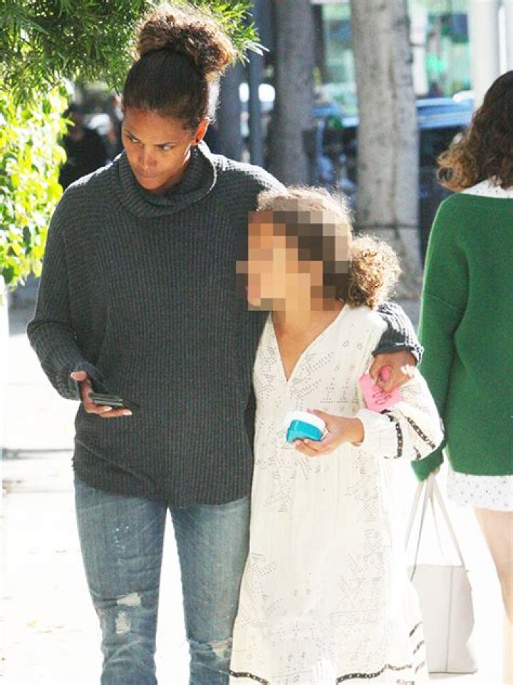 Halle Berry Shares Photo Of Daughter Nahla On Her 14th Birthday – Hollywood Life
