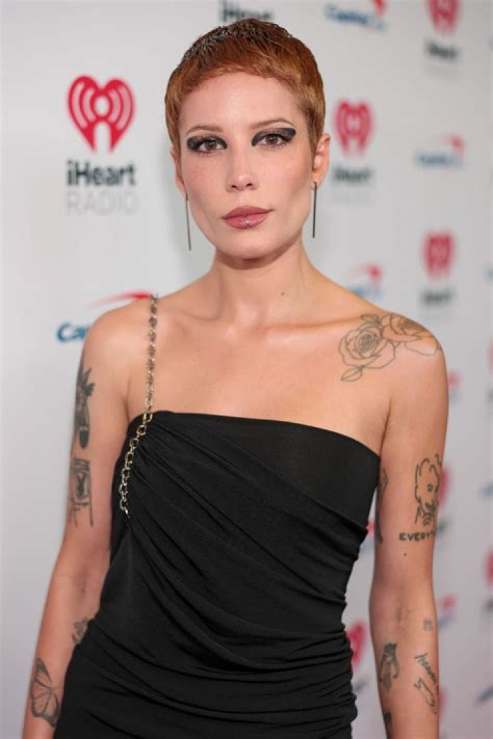 Halsey Cradles Her Baby Bump During Date With BF Alev Aydin In First Pic Together Since Pregnancy News