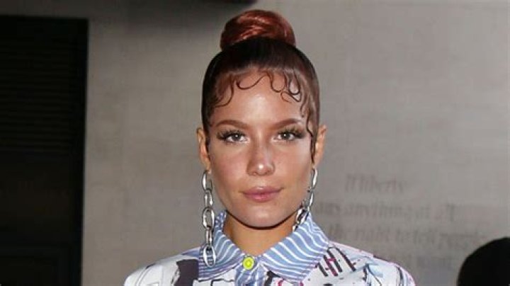Halsey Stuns In Makeup-Free Video & Claps Back At Hater Accusing Her Of Getting Plastic Surgery