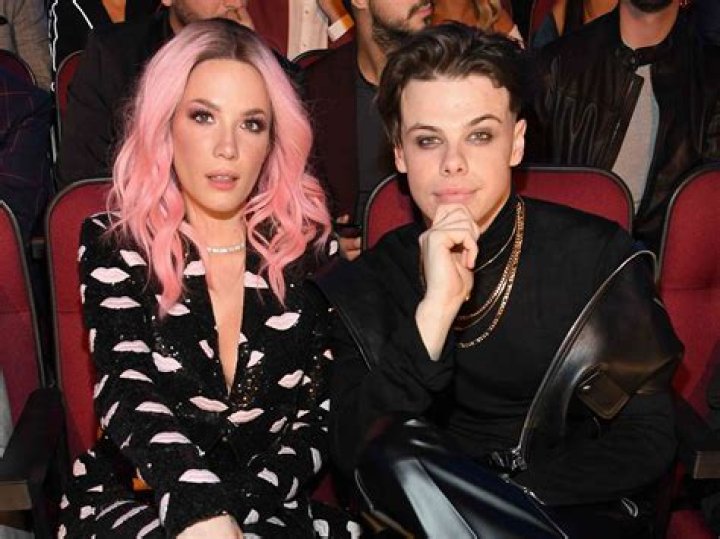 Halsey & Yungblud Offer First Aid To Bloodied Fellow Protesters While Marching — See Pics