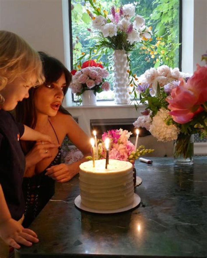 Happy 28th Birthday, Emily Ratajkowski: Her Sexiest Photos Of All-Time