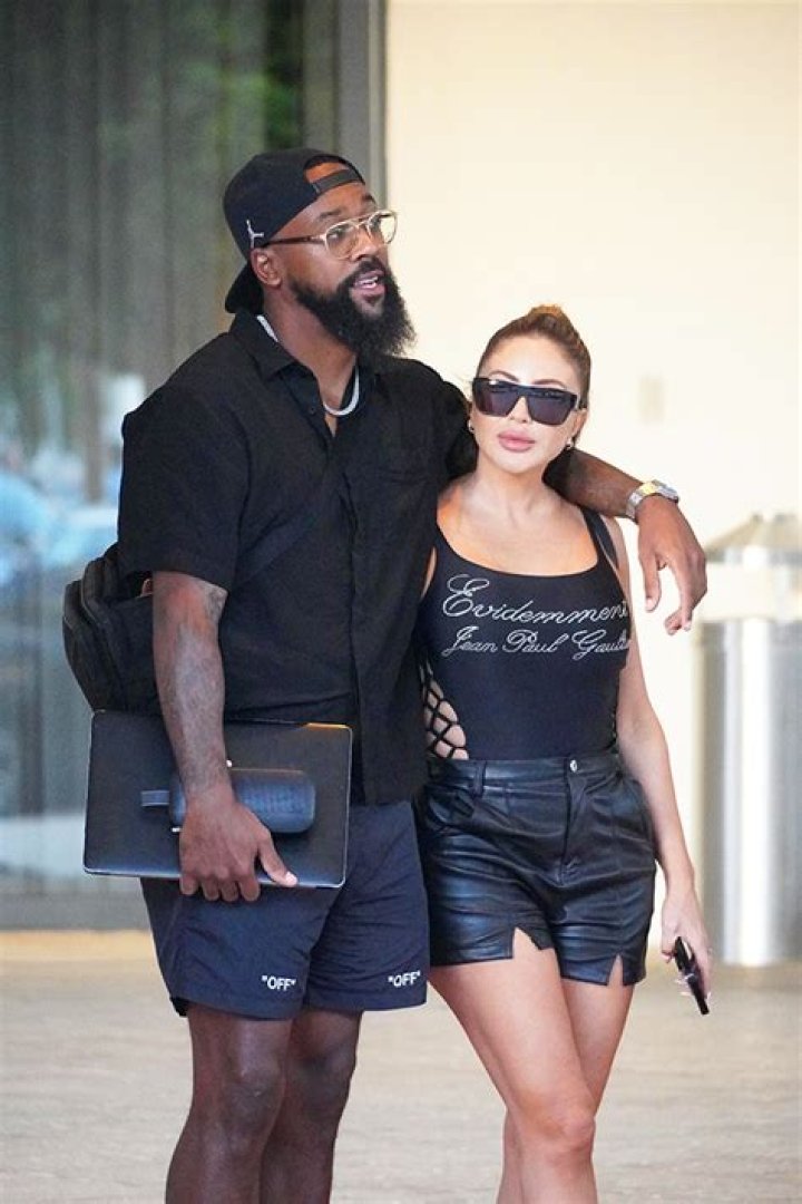 He’s My ‘Best Friend’ – Hollywood Life