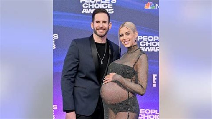 Heather Rae Young Covers Baby Bump In Black Lace Dress As She Kisses Tarek El Moussa