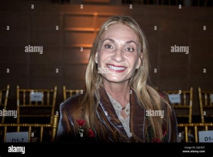 Heather Thomson Finally Returns In New Preview Video – Hollywood Life