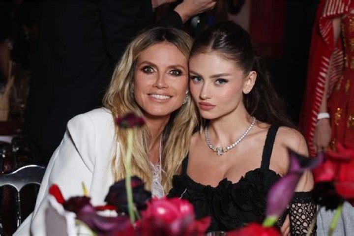 Heidi Klum’s Daughter Leni, 16, Looks So Grown Up & Just Like Her Mom While Driving In New Photo