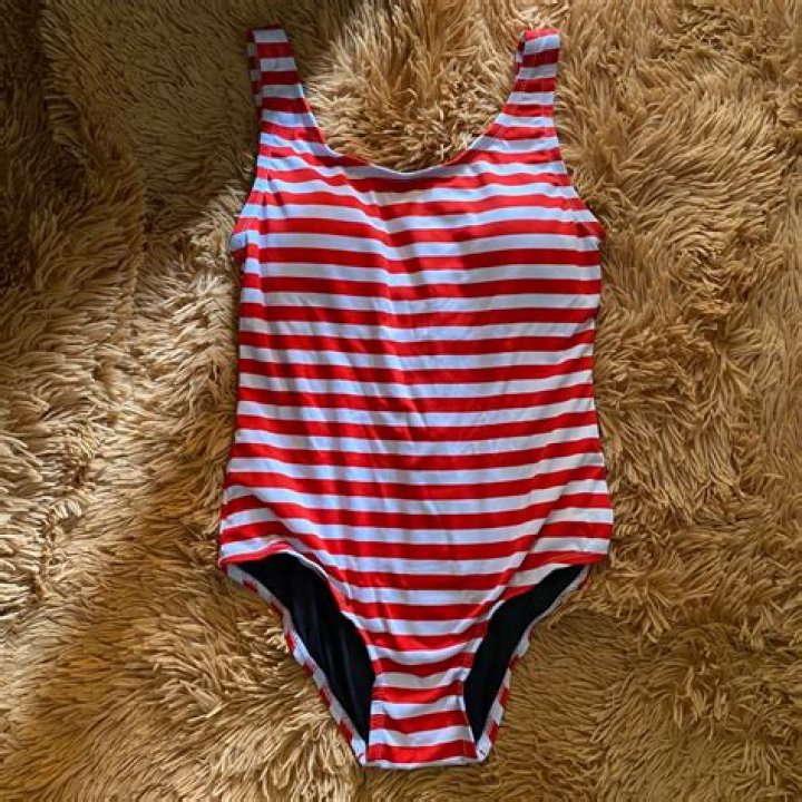 Helena Christensen, 53, Sunbathes In Red & White Striped Swimsuit While ‘Island Road Trippin’