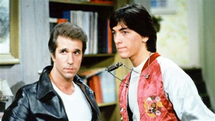 Henry Winkler Calls Out ‘Happy Days’ Co-Star Scott Baio For Mocking COVID With Meme