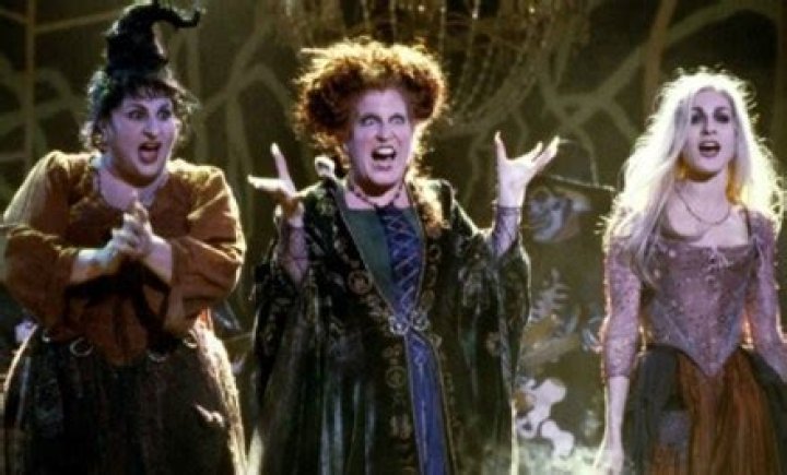 ‘Hocus Pocus’ Sequel Rumors Continue As Original Cast Reunites – Hollywood Life