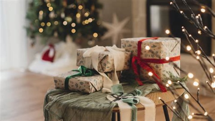 Hostess Holiday Gifts 2019: The Best Presents For Every Hostess With The Mostess