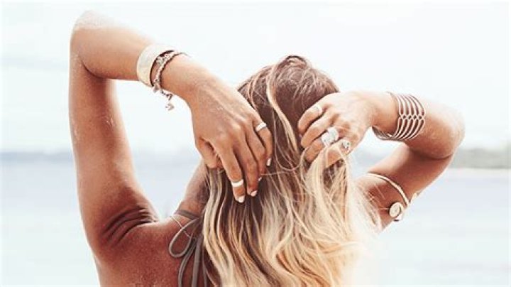 How To Protect Your Hair That’s Been Colored From Heat, Humidity & Beach Days In The Summer