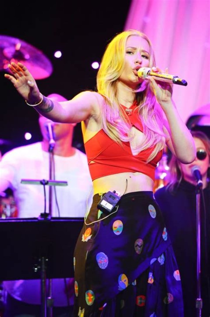 Iggy Azalea In Crop Tops — Photos