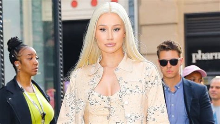 Iggy Azalea Wears Beige Bikini Pants & Crochet Pants: Photo – Hollywood Life