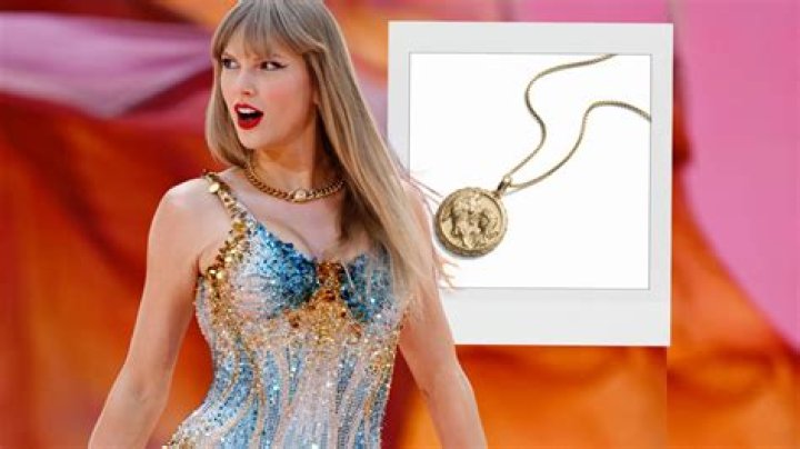 Initial Necklace Like Taylor Swift — The Perfect Gift This Holiday – Hollywood Life