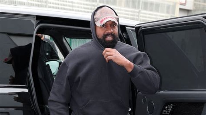 Is Kanye West Mad? – Hollywood Life