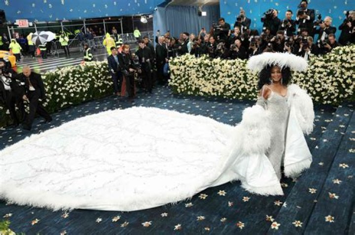 Is Nicki Demi’s Met Gala Mean Girl? – Hollywood Life