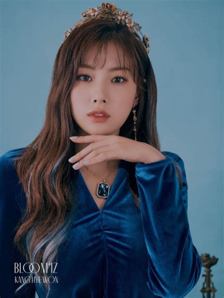 IZ*ONE — Photos