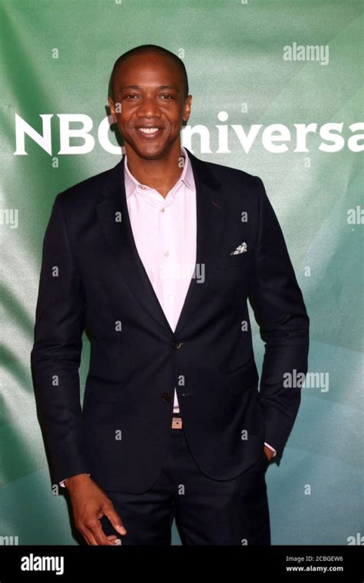 J. August Richards Comes Out As Gay With Powerful Message: Watch – Hollywood Life