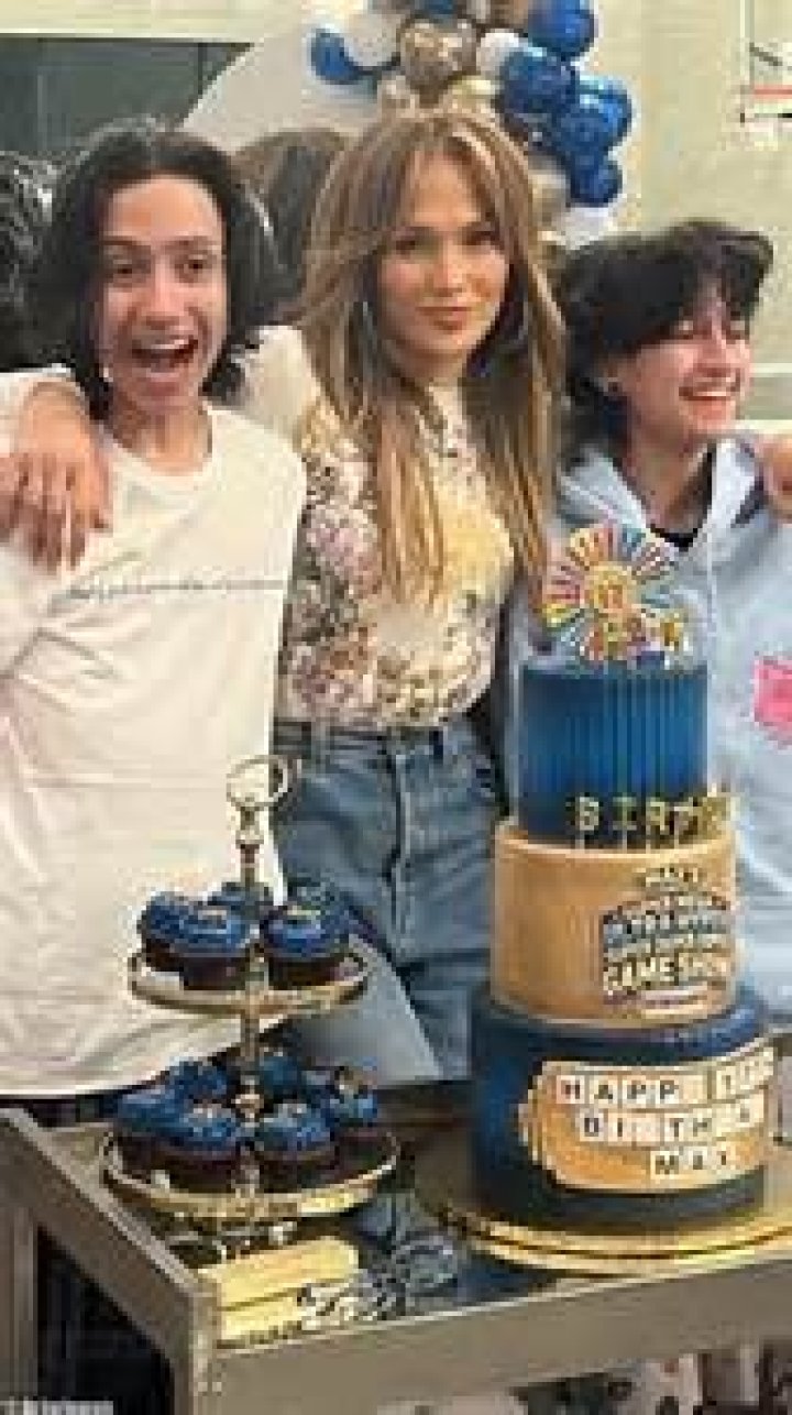 J.Lo Sends Love To Her ‘Coconuts’ Max & Emme On 14th Birthday: ‘I Am So Grateful For You Both’