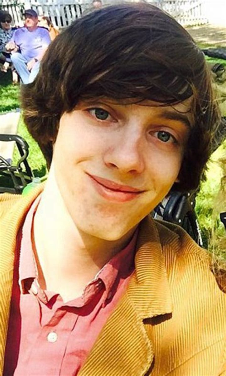 Jacob Ohl’s Legs Cut Off By Train — Hear Teenager’s Shocking 911 Call – Hollywood Life
