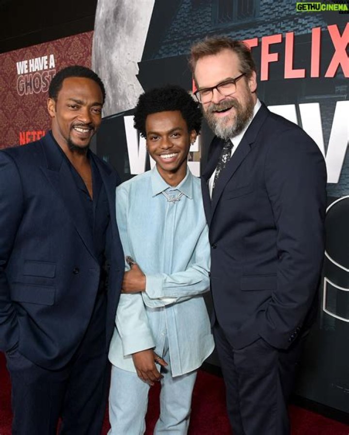 Jahi Winston Teases ‘Everything Sucks!’ Season 1 & Talks Those ‘Stranger Things’ Comparisons