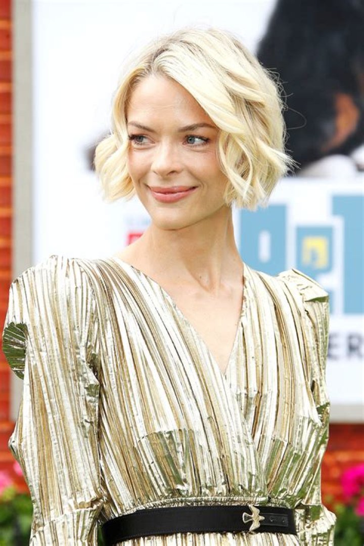Jaime King Pics – Hollywood Life