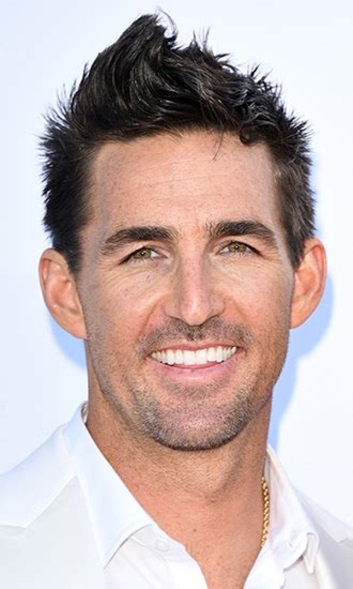 Jake Owen Celebrity Profile – Hollywood Life