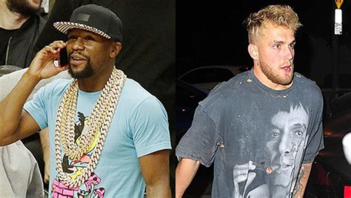 Jake Steals Boxer’s Hat – Hollywood Life