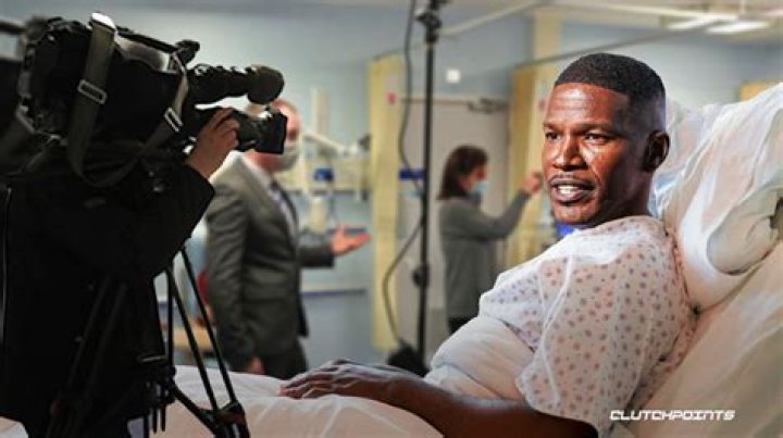 Jamie Foxx Has Lunch In Westlake After Hospitalization: Photos – Hollywood Life