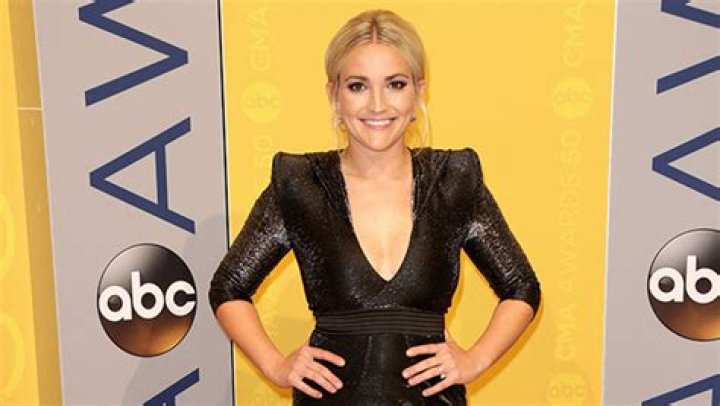 Jamie Lynn Spears Called Out for Old Tweet Praising Justin Timberlake – Hollywood Life