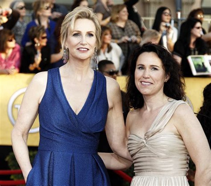 Jane Lynch — Photos Of The Actress – Hollywood Life