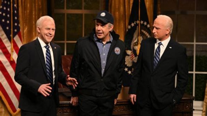 Jason Sudeikis Reprises Joe Biden In Cold Open – Hollywood Life