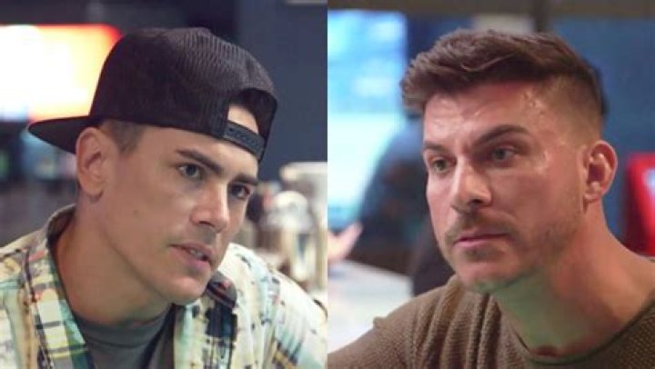 Jax & Brittany’s Pastor Scandal Causes Drama – Recap – Hollywood Life