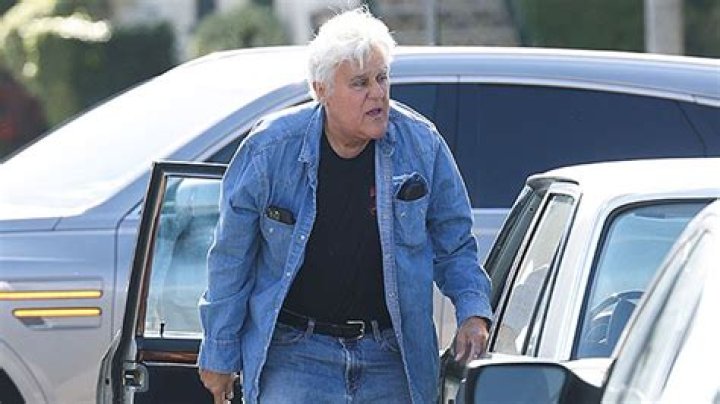 Jay Leno Jokes He Has A ‘Brand New Face’ After Suffering 3rd Degree Burns In Fire: Watch