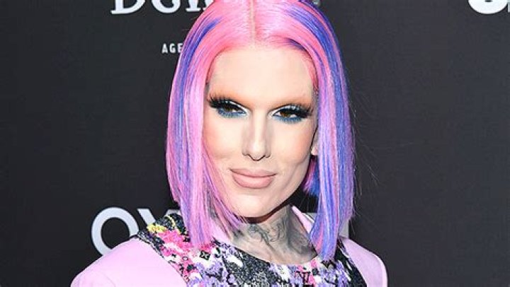 Jeffree Star Hospitalized Following ‘Severe’ Car Wreck – Hollywood Life