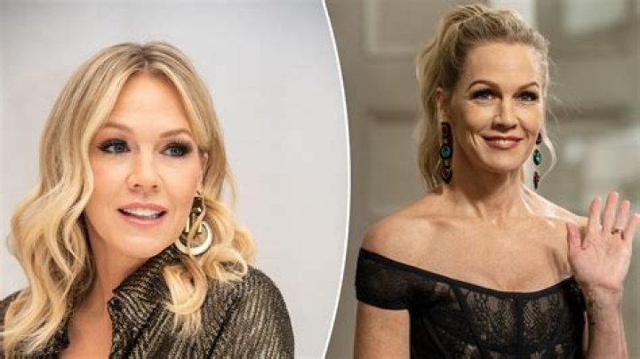 Jennie Garth Says New ‘90210’ Series Will Ignore CW Reboot: We’ll ‘Pretend’ It ‘Never Happened’