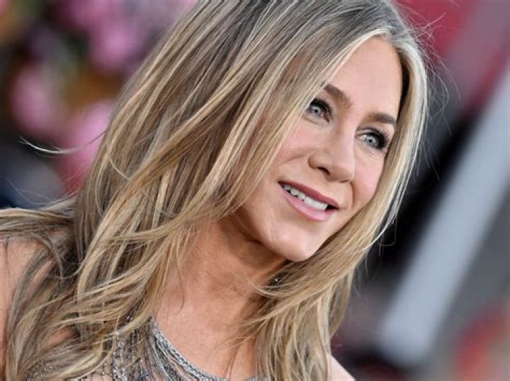 Jennifer Aniston Colorist Tips – Hollywood Life