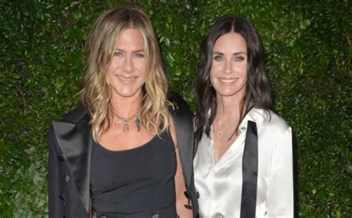 Jennifer Aniston & Courteney Cox Mourn ‘Friends’ Co-Star James Michael After His Tragic Death At 59
