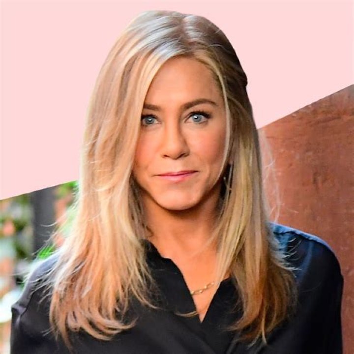 Jennifer Aniston Mourns Breonna Taylor With Instagram Message – Hollywood Life
