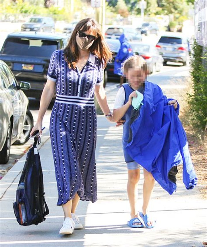Jennifer Garner Is A Doting Mom While Rocking A Maxi Dress To Get Son Samuel, 9, At Swim Practice